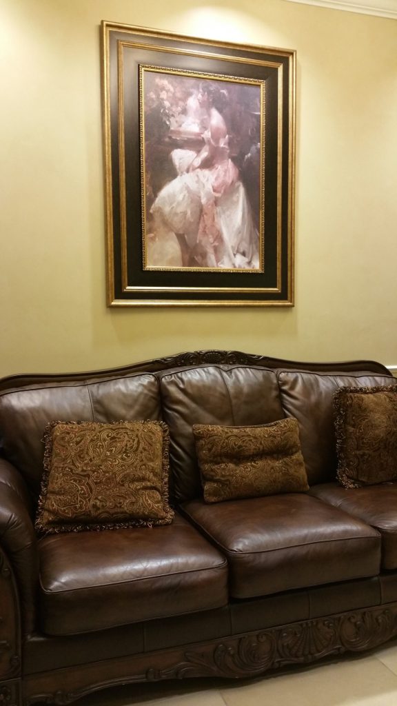 Interior Photo: Jacksonville FL periodontal office waiting chairs